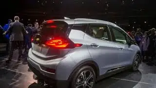 2017 Chevrolet Bolt EV Review, Interior, AMAZING