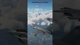Practicing formation flying in War Thunder