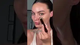 Trying the NEW HOURGLASS AMBIENT SOFT GLOW Foundation