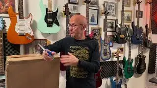 Val Gaina-Schecter Banshee GT Unpacking. Понедельник-Распаковка за одно поиграл
