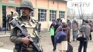 7% Turnout In Kashmir By-Polls, 200 Incidents Of Violence