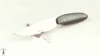 Neck Knife with Carbon Fiber