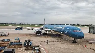 Vietnam Airlines 787-10 Ho Chi Minh City To Bangkok 