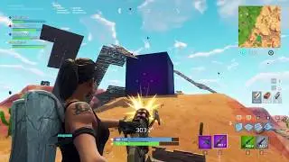 I was playing Fortnite than this Lightning cube event happened... (Live)