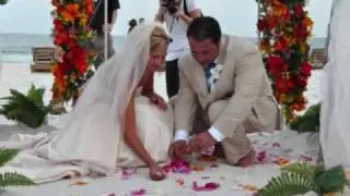 OMG! Beautiful Beach Wedding In Florida
