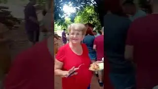 Almoço de Natal no sitio Família reunida.