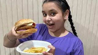 McDonald’s De Burger v Fail Es Veg Burger Agge | Ghar Vich Burger Bnaan Da Easy Treeka |
