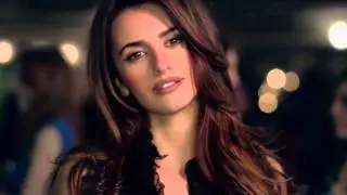 Penelope Cruz nuova testimonial Schweppes