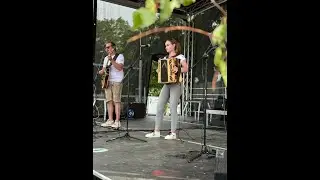 D'ere Duo Sonderbar