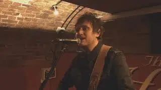 Robbie Jones - Head In The Clouds (Official Music Video)