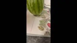 Watermelon Sweettttt and juicy satisfying-ASMR 🍉🍉🍉🍉