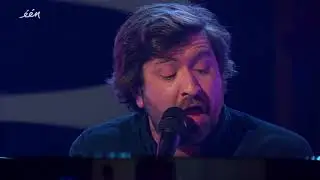 Tom Helsen: Every time we kiss we say goodbye