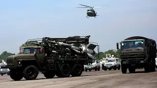 Venezuela : des exercices militaires &agrave; la fronti&egrave;re colombienne