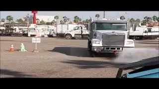 2014 FREIGHTLINER CORONADO 122 SD For Sale