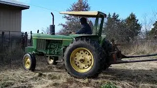 Tractor/Hay Bale