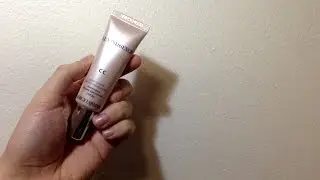 Giorgio Armani Luminessence CC Cream Review | TOPHCAM