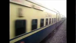 Dehradun Shatabdi Express, North East Express and Sikkim Mahananda Express Cross the Poorva Express