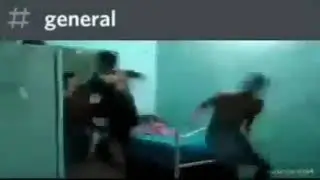 General discord Be Like