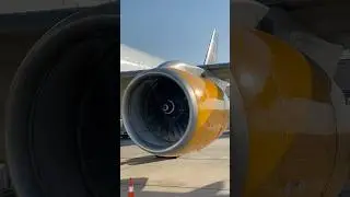 Boarding the biggest narrow body aircraft ever !