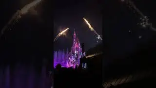 “Momentous” Nighttime Show (2025) ✨🏰