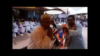 ZIKIRIN MAALAN MUSTAFA MADAHA A WURIN MAULIDI( YAATI YAATI).