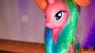 star dreams and twirly treats gets gifts from Santa