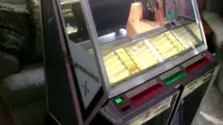 Seeburg 222 jukebox for sale Rochester, NY part 2 of 2, deliver to the Chicagoland jukebox show