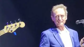 CHICAGO - (I've Been) Searchin' So Long - LIVE!! @ The Forum in Los Angeles - musicUcansee.com