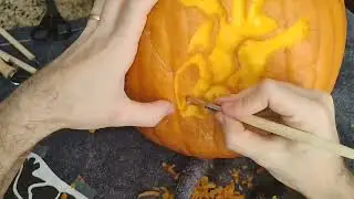 Timelapse Pumpkin Carving &ndash; Anatomical Heart🎃 | Ink & Soul Designs