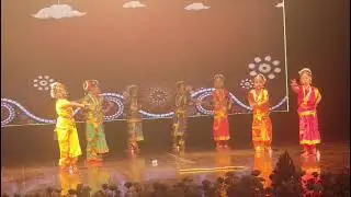 #Beautiful kids performing devotional classical dance with bhakti bhav.