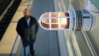 Capitol Corridor Courtesy Light at the Richmond Station