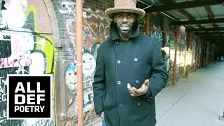 Mustafa Effortless - Spoken Youniverse: 