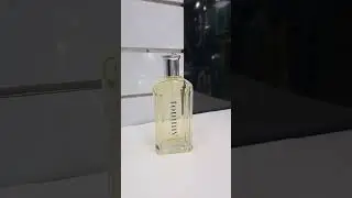 #fragranceworld #fragrance #parfum #perfumeworld #fragrancelover #fragrancelover #perfumecollection