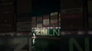Container Ship Crawl (Star Wars/Space Balls Parody)