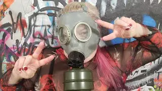 Cold War Era Polish MC-1 Gas Mask Unboxing and Review 😍
