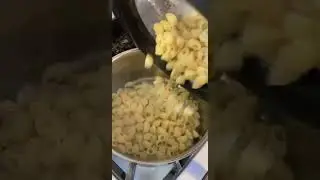 Review of Aldi Smoked Gouda Mac and Cheese