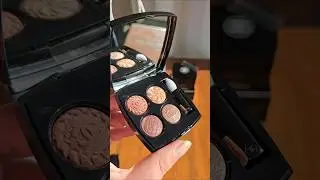 CHANEL UNBOXING! NEW BOUTONS EYESHADOW QUAD 219 Boutons Couture #beautyunboxing #chanel #swatches