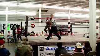 INTERGENDER MATCH. TITLE ON THE LINE- RICHARD SHARKEY VS ALICE CROWLEY