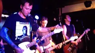 Leftover Crack - Life Is Pain - Live @ Bar Loose Helsinki 18.7.2013