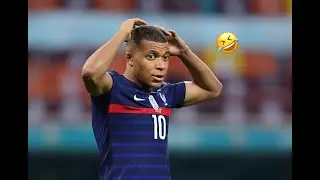 Mbappe open goal miss🤣