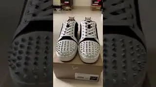 CL Lou Spikes Orlato Flat Low