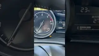 Сбрасываем сервисный ключ на панели Mazda