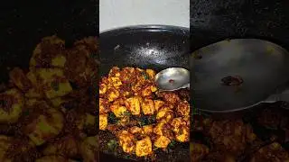 Chicken Dry Roast😋🍗&hearts;️#Akhi_cooks#viral#shorts#trending#food#chicken#roast#recipe#viral#yt shorts
