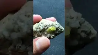 rare sphene /titnite specimen from shalman mountain.