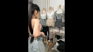 One-Handed Bra Tutorial: Aunt Live Sells Clothes Online || Try On Haul