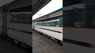 Vande Bharat Express Dn Headed towards Ahmedabad🔥. @Bhartiya_Trainspotter