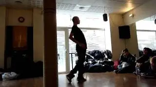 Performance - Benny Ninja - Vogueing Workshop in Paris.MTS