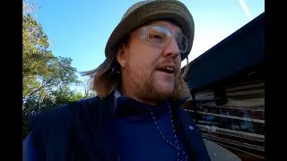 BillBob Adventure meets Cleetus Mcfarland at the Freedom Factory RV show