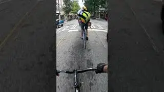 Fixed Gear Bike Messenger with No Brakes