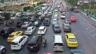 Crazy traffic in Bangkok city | Thailand Days | HD